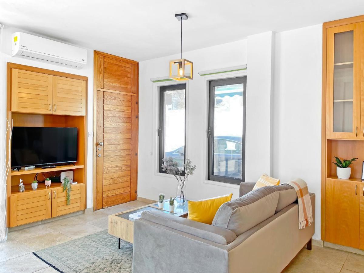 Villa Alba With Beach Access ลาร์นาคา ภายนอก รูปภาพ